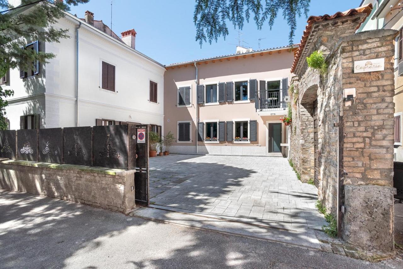 Capraria Appartments In Historic Center, With Private Parking コペル エクステリア 写真